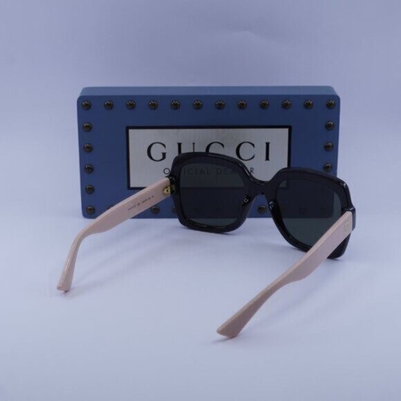 Gucci GG1337S 008 Square Sunglasses - Black Pink\\Grey main image 4